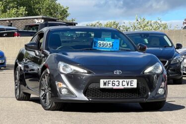 2013 Toyota GT86 2.0 Boxer D-4S Auto Euro 5 2dr Image