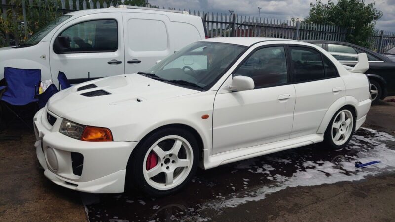mitsubishi evo 5 fresh import Image