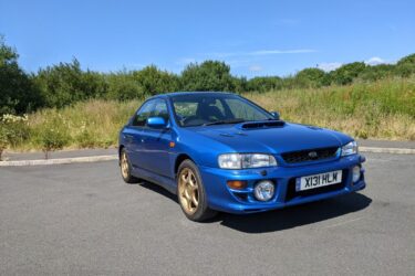 Subaru Impreza UK 2000 Image