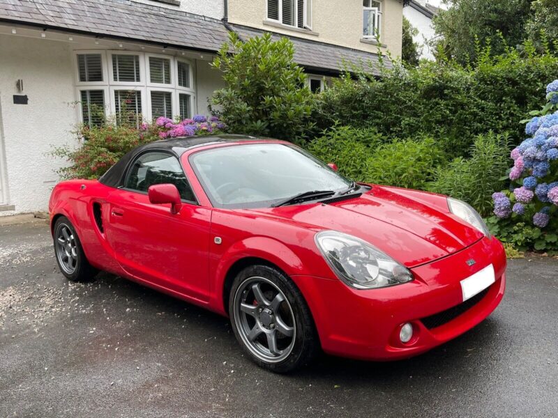 Toyota MR2 Roadster VVTI [hard top, heated leather seats, luggage rack] Image