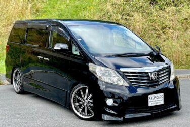 2009 Toyota Alphard 2.4 Petrol Automatic JDM Fresh Import 8 Seater Image