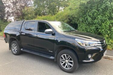 2018 18 reg,Toyota Hi-Lux 2.4D-4D ( s/s ) auto Invincible DELIVERY POSSIBLE Image