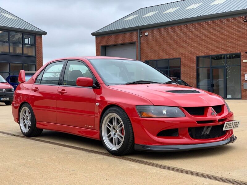 MITSUBISHI LANCER EVO 8 - FQ330 - LOW MILEAGE - TASTEFULLY MODIFIED - STUNNING Image