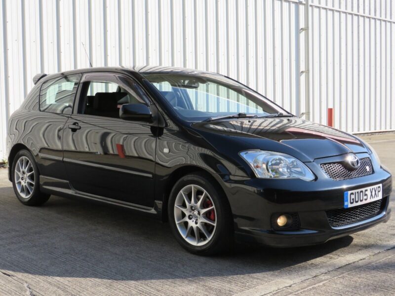 Toyota Corolla T Sport Facelift Black 1.8 VVTL-i 2005 189 HP 2 Owners 84k Image