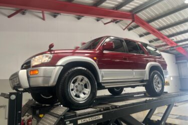TOYOTA HILUX SURF SSR-X GEN 3 AUTO ( RARE INTERCOOLER MODEL ) Image