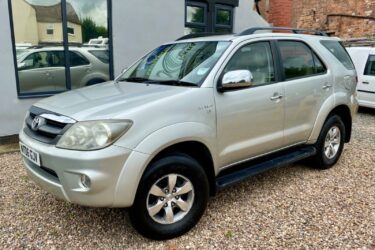 2006 (06) TOYOTA FORTUNER 2.7 VVT-i AUTO 4WD, 7 SEATER, 114K! 1 OWNER 16 YRS! Image