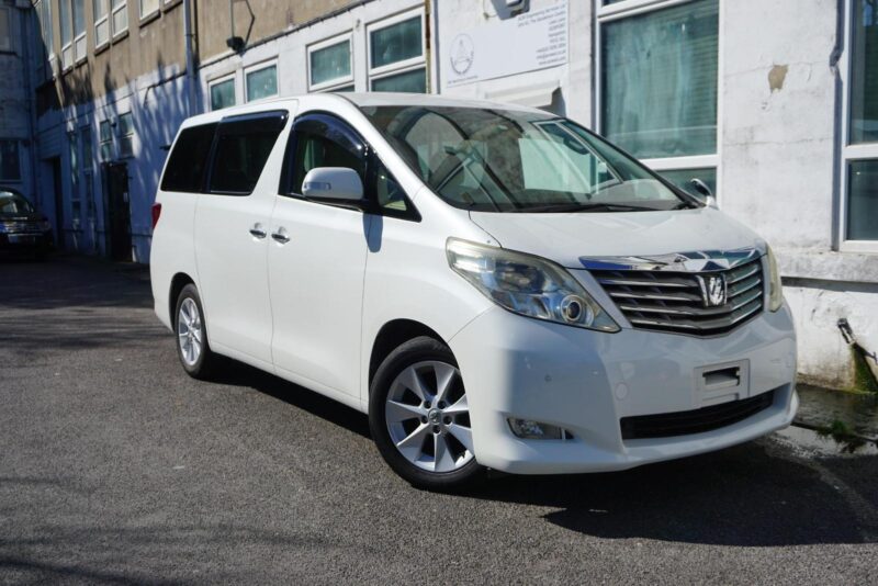 2009 White 2.4 Toyota Alphard 8 Seat MPV Both Power Sliding Doors Image