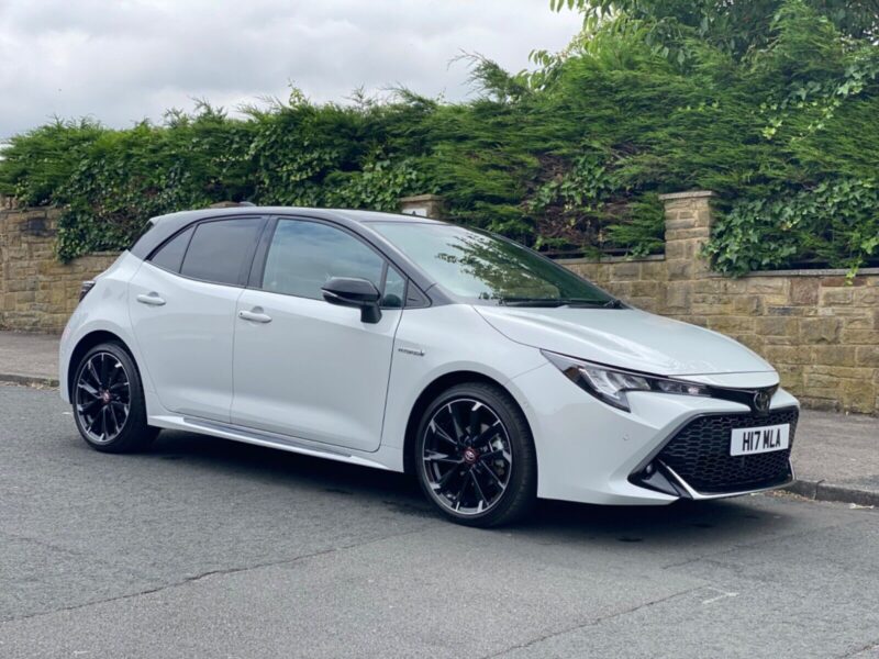 2020/70 TOYOTA COROLLA 1.8 GR SPORT VVT-I. HEV CVT 5 DOOR HATCHBACK, ONLY 6700k Image