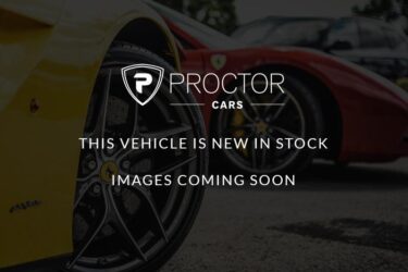 2021 71 Toyota Hilux 2.8 D-4D Invincible X Double Cab Pickup Auto 4WD Euro 6 4dr Image
