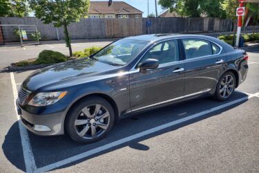 Lexus LS600h Image