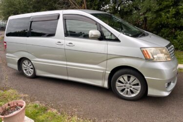Toyota alphard Image