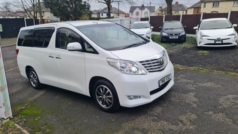 2010 TOYOTA ALPHARD 2.4L PETROL - 8 SEATER AUTO MPV, Image