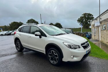 2014 Subaru XV 2.0i SE Premium 5dr Lineartronic Petrol Auto SUV White 4X4 Automa Image