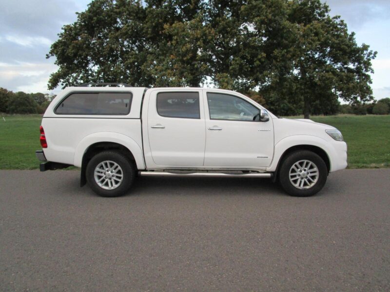 2014 Toyota Hilux Invincible D/Cab Pick Up 3.0 D-4D 4WD Auto Diesel Automatic Image