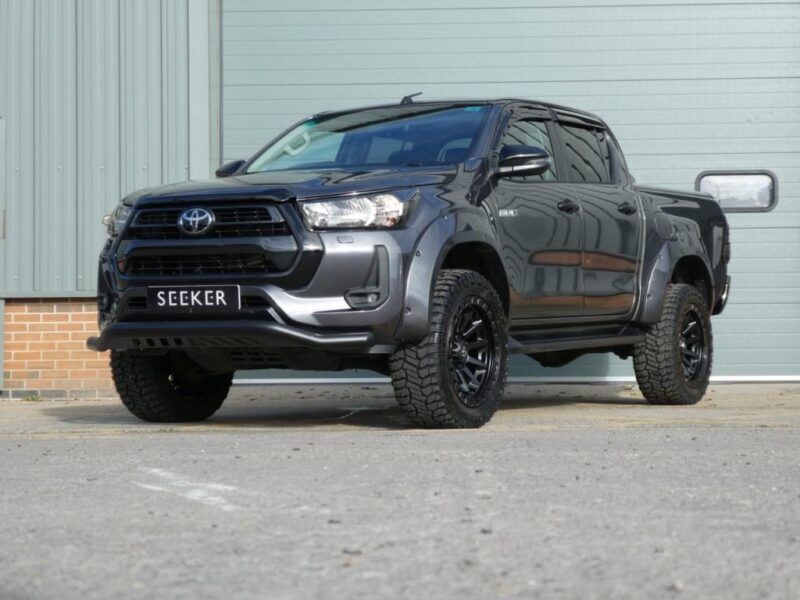 Toyota Hilux Seeker SKR Icon D/Cab Pick Up 2.4 D-4D Auto with 8k seeker Image