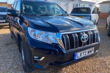Toyota. Land cruser 2.8 D-4D 204 Active 5dr Auto 7 Seats Image