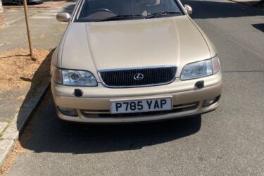1997 LEXUS GS 300 3.0L STRAIGHT 6 AUTOMATIC ( 88K MILES). CHAMPAGNE GOLD. FSH. Image
