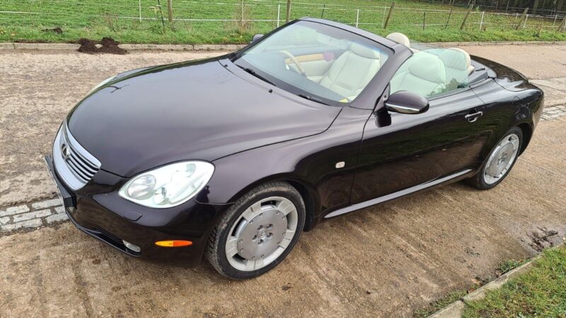 2002 LEXUS 430 SC LOW MILES MOT'D Image