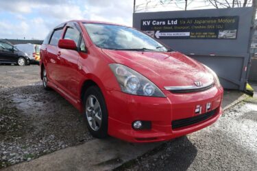 2003 Toyota Wish 1.8 VVTI Auto 7 Seater MPV (T5) Image