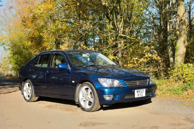 Lexus Is300 Saloon ULEZ Compliant Image