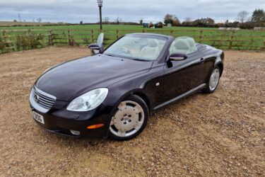 Lexus SC430, 2003, 128,000 miles, dream to drive just serviced Image