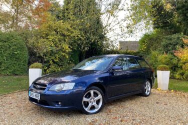 SUBARU LEGACY 2.0 PETROL AWD ESTATE, 5 SPEED MANUAL IN BLUE, NEW TIMING BELT ! Image