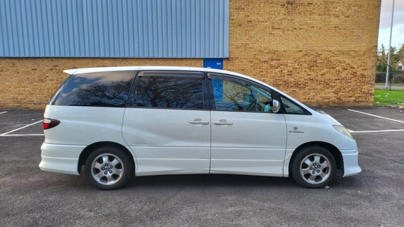 2003 Toyota Estima Areas G-Edition 2.4 8 seater Image