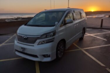 2010 Toyota Vellfire 2.4L white 7 seater, 90k - mint! Image
