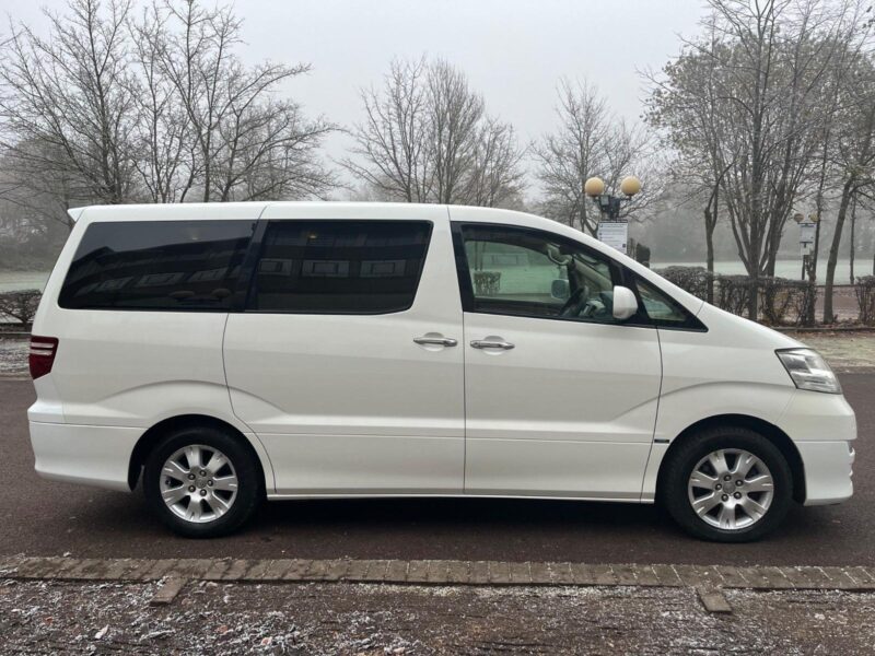 2018 Toyota Alphard VELLFIRE 2.4 PATROL PETROL Automatic Image