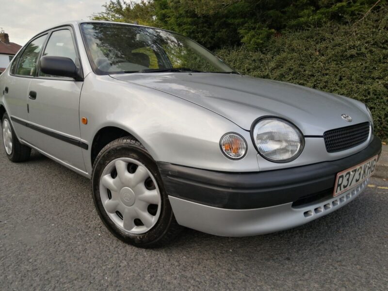 Toyota corolla 1.3 Gs (Automatic) 1997 (R) Hatchback, Met Silver Image