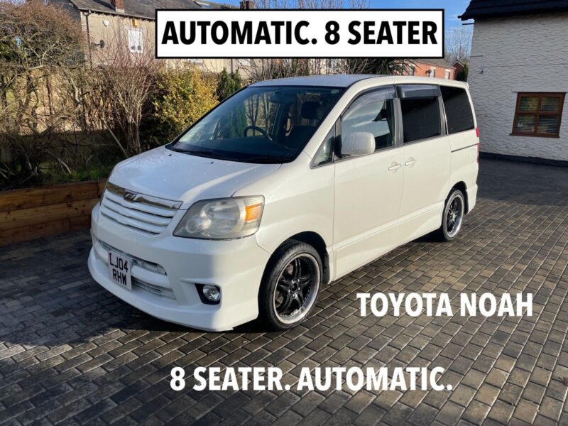 2004 TOYOTA NOAH/VOXY. AUTOMATIC. 8 SEATER. BLUETOOTH. DAB. PRIVACY GLASS. £3995 Image