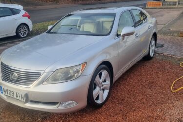 2009 Lexus LS 460 SE 4.6 V8 4dr Auto SALOON Petrol Automatic Image