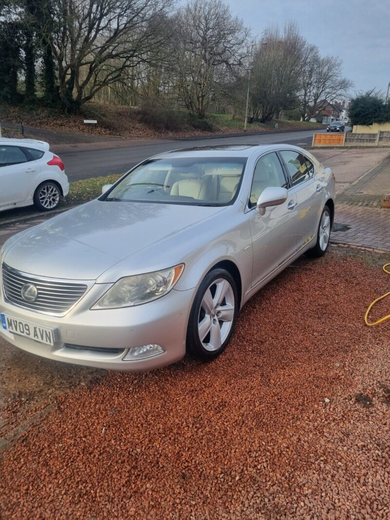 2009 Lexus LS 460 SE 4.6 V8 4dr Auto SALOON Petrol Automatic Image