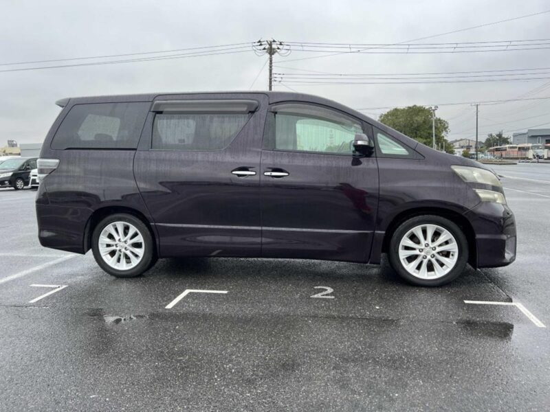 2009 Toyota Vellfire 240Z Platinum Petrol Automatic Image