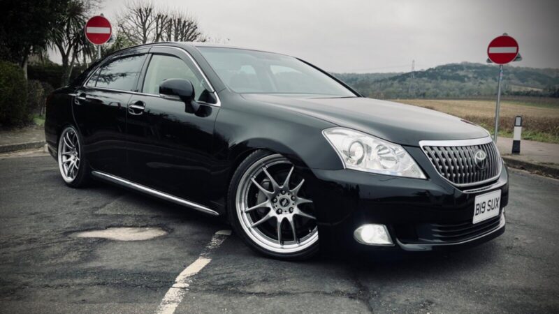 2012 Toyota Crown Majesta S206 Image