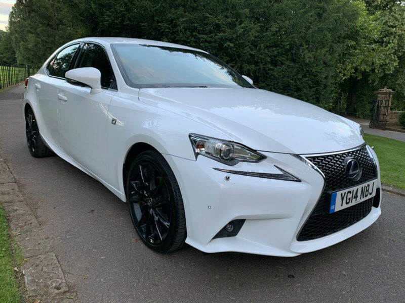 2014 / 14 Lexus IS 300h 2.5 E-CVT F Sport 4dr Saloon Image