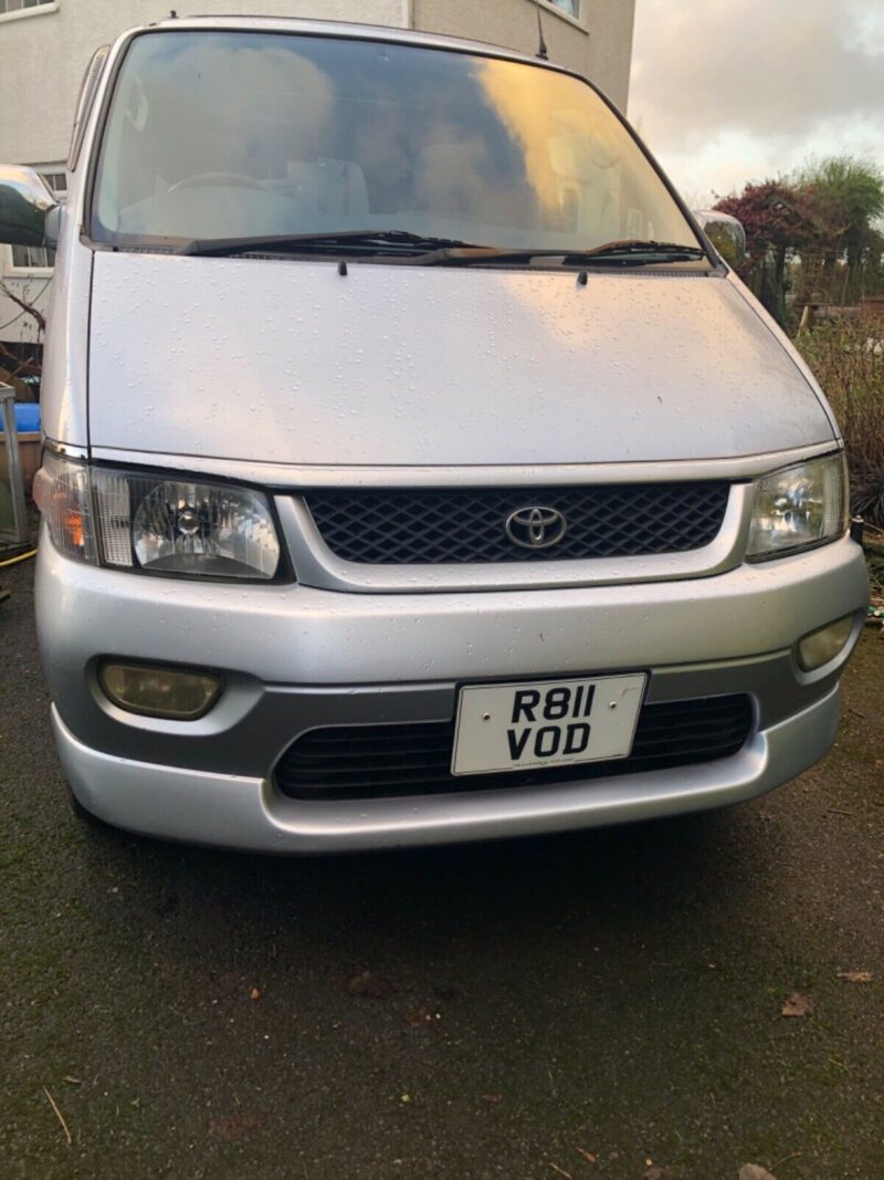 Toyota Regius Granvia Diesel Automatic Image