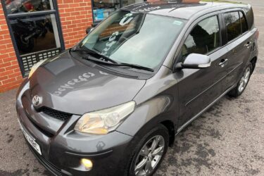 2012 Toyota Urbancruiser 1.4 D-4D 5dr 4WD HATCHBACK Diesel Manual Image