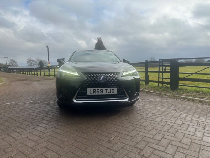 2019 Lexus UX 250h 2.0 Takumi 5dr CVT Petrol/Electric Hybrid Black Automatic Image