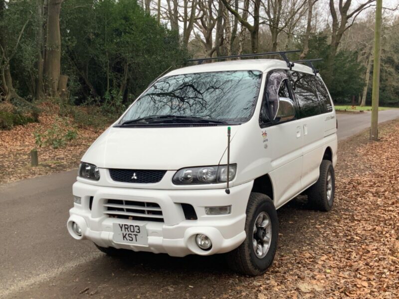 Mitsubishi Delica V6 Image