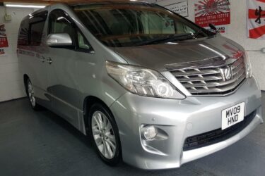 Toyota alphard in grey 2.4 petrol automatic 8 seater fresh japanese import 2009 Image