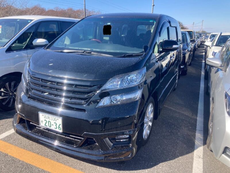 Toyota alphard like vellfire 3.5 petrol aution grade 4.5 bimta arrives april Image