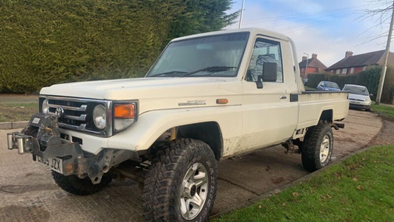 Toyota Hilux Image