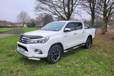 Toyota Hilux 2.4 D-4D Invincible X Double Cab Pickup Image