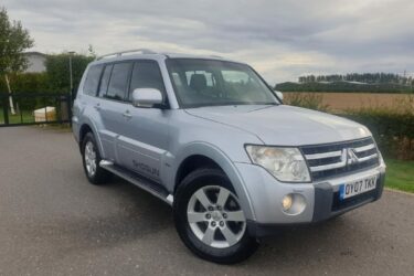 2007 07 MITSUBISHI Shoogun Elegance Di-D LWB 169 Auto Pan Roof Sidesteps tow bar Image