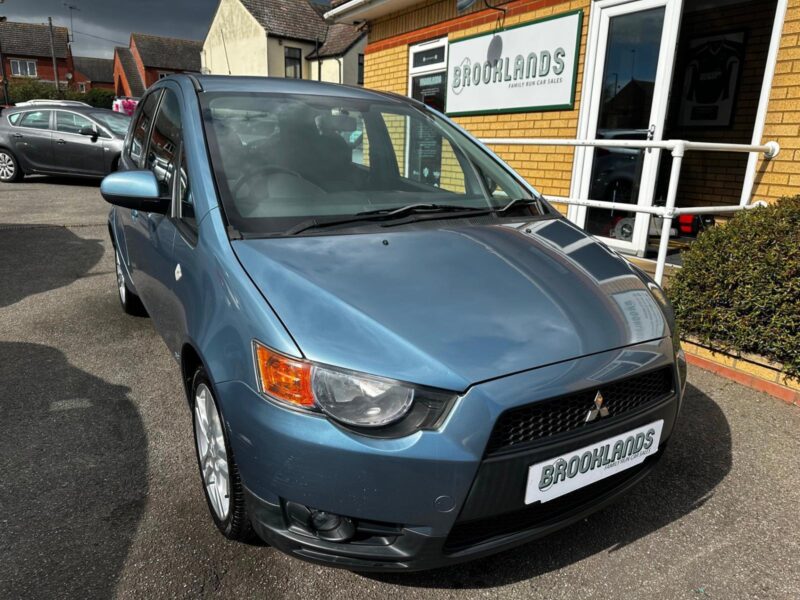 2009 Mitsubishi Colt 1.3 CZ2 Blue 5 Door 47+mpg Low Insurance Group Aux Input Image