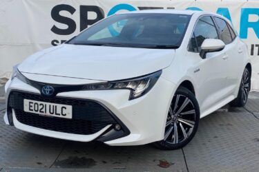 2021 Toyota Corolla DESIGN Hatchback PETROL/ELECTRIC Manual Image