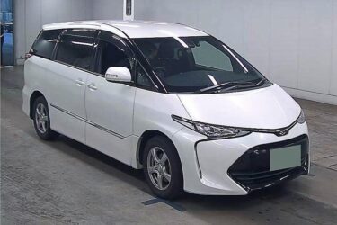 FRESH IMPORT 2016 16 PLATE NEW SHAPE TOYOTA ESTIMA AERAS 2.4 PETROL AUTO GRADE 4 Image