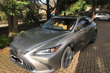 lexus es 300 hybrid (72 Plate) Image