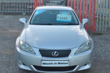 LEXUS IS 250 SE MULTIMEDIA AUTO SAT NAV LEATHER 1 PREV OWNER FULL HISTORY ! Image